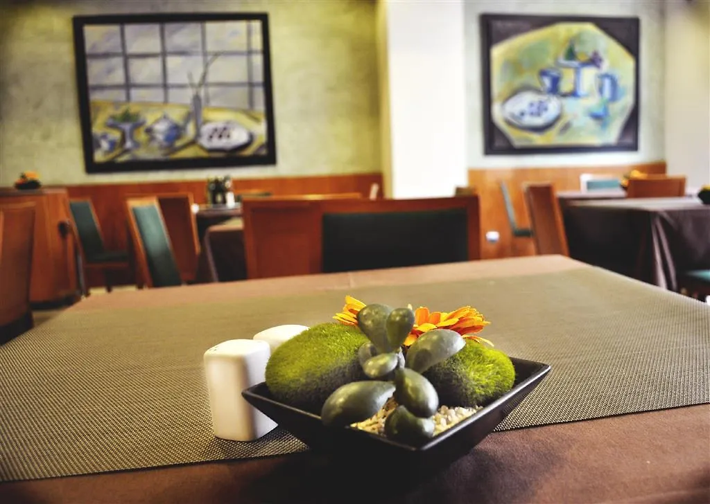 ****  Hotel Catalonia Gracia Barcelona Španělsko