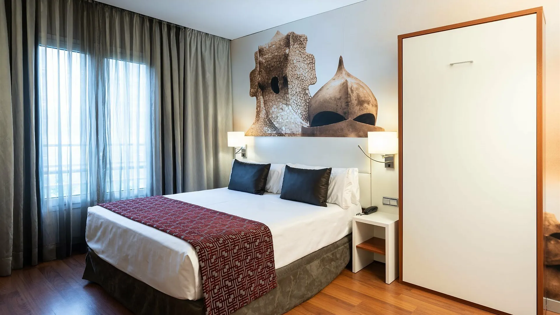 ****  Catalonia Gracia Hotel Barcelona Spanyolország